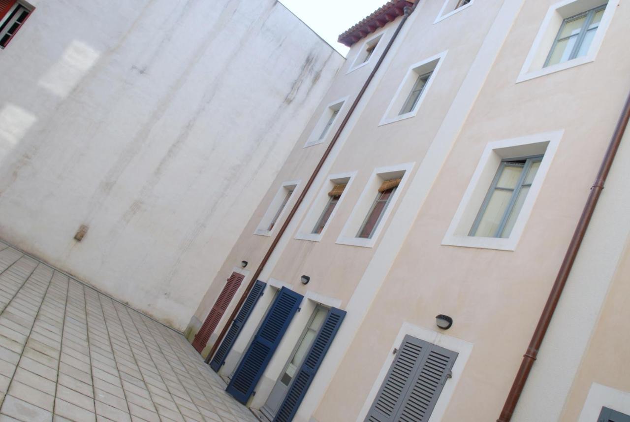 Temporesidence Chateauneuf Bayonne Bagian luar foto